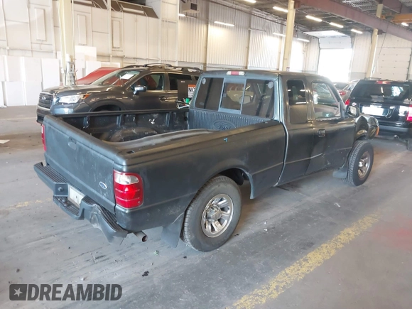 2001 Ford Ranger XLT Appearance with VIN 1FTYR14E51PA38398, listed as a IAAI auction lot 40142183 with 220,681 mi miles. Bid and sale history available at carsss.com. Image 4.