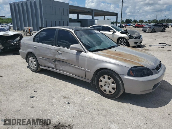1998 Honda Civic DX with VIN 2HGEJ6626WH597949, listed as a Copart auction lot 71172154 with 158,081 mi miles and Salvage Title. Bid and sale history available at carsss.com. Image 4.
