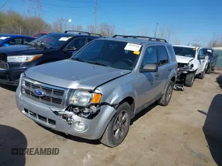 2012 Ford Escape XLT с VIN 1FMCU0DG9CKB65610, выставлен на аукционе IAAI как лот 41972242 с пробегом 179 374 миль миль и . История ставок и продаж доступна на DreamBid. Изображение 17.