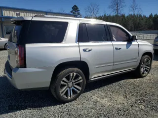 2019 GMC Yukon Denali with VIN 1GKS2CKJ5KR377632, listed as a Copart auction lot 47381685 with 79,163 mi miles and Salvage Title. Bid and sale history available at carsss.com. Image 3.