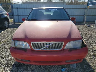 1999 Volvo S70 z VIN YV1LS53D4X1591564, wystawiony jako Copart lot #85582714 z przebiegiem 216 866 mil mil oraz Szkoda całkowita • Salvage title. Historia ofert i sprzedaży dostępna na DreamBid. Obrazek 5.