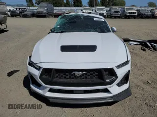 2024 Ford Mustang GT with VIN 1FA6P8CF6R5416922, listed as a Copart auction lot 53400315 with 8,152 mi miles and Salvage title. Bid and sale history available at DreamBid. Image 5.