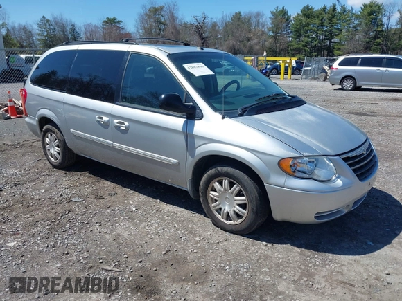 2006 Chrysler Town & Country LWB Touring with VIN 2A4GP54LX6R844499, listed as a IAAI auction lot 42082846 with 133,091 mi miles. Bid and sale history available at carsss.com. Image 1.