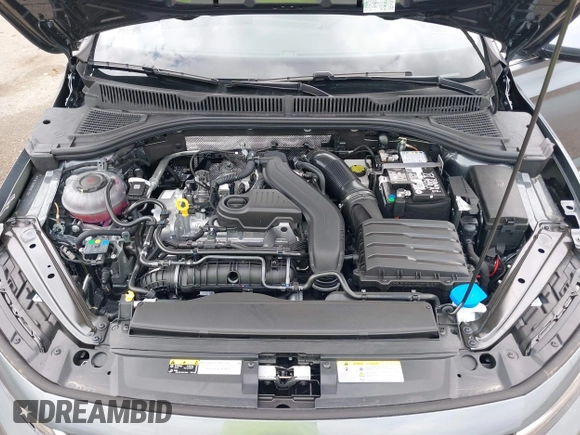 2025 Volkswagen Jetta SE с VIN 3VW7X7BU6SM085202, выставлен на аукционе IAAI как лот 42767432 с пробегом 1 009 миль миль и . История ставок и продаж доступна на DreamBid. Изображение 10.