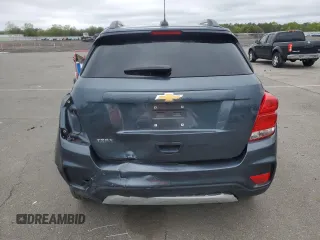 2021 Chevrolet Trax LT z VIN KL7CJLSM4MB365607, wystawiony jako Copart lot #57070515 z przebiegiem 67 813 mil mil oraz Szkoda całkowita • Salvage title. Historia ofert i sprzedaży dostępna na DreamBid. Obrazek 6.