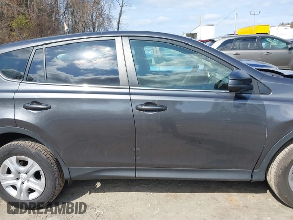 2015 Toyota RAV4 LE with VIN JTMBFREV5FJ021218, listed as a IAAI auction lot 41785266 with 80,388 mi miles. Bid and sale history available at carsss.com. Image 13.