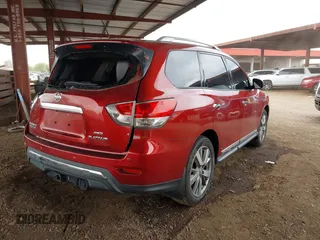 2014 Nissan Pathfinder SL with VIN 5N1AR2MM7EC644602, listed as a IAAI auction lot 42029397 with 124,145 mi miles. Bid and sale history available at carsss.com. Image 4.
