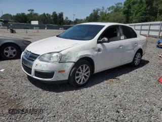 2010 Volkswagen Jetta SE with VIN 3VWRX7AJXAM127675, listed as a Copart auction lot 56929935 with 169,244 mi miles and Non repairable. Bid and sale history available at DreamBid. Image 1.