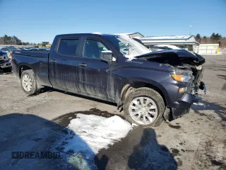 2022 Chevrolet Silverado 1500 Custom with VIN 3GCPDBEK8NG605640, listed as a Copart auction lot 43718225 with 24,424 mi miles and Salvage Title. Bid and sale history available at carsss.com. Image 4.