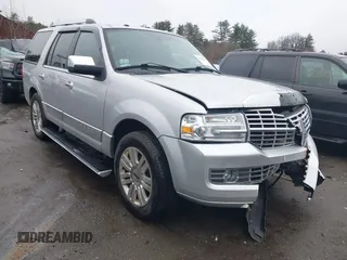 2014 Lincoln Navigator z VIN 5LMJJ2J54EEL00862, wystawiony jako IAAI lot #41790896 z przebiegiem 173 762 mil mil oraz . Historia ofert i sprzedaży dostępna na DreamBid. Obrazek 1.