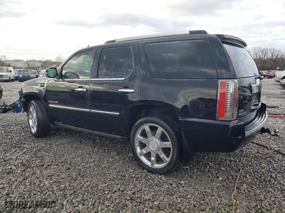 2011 Cadillac Escalade Platinum Edition with VIN 1GYS3DEFXBR345999, listed as a Copart auction lot 84712534 with 189,219 mi miles and Salvage Title. Bid and sale history available at carsss.com. Image 2.