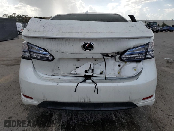 2011 Lexus HS 250h z VIN JTHBB1BA1B2043914, wystawiony jako Copart lot #51455045 z przebiegiem Nie podano mil oraz Nie do naprawy • Non repairable. Historia ofert i sprzedaży dostępna na DreamBid. Obrazek 6.