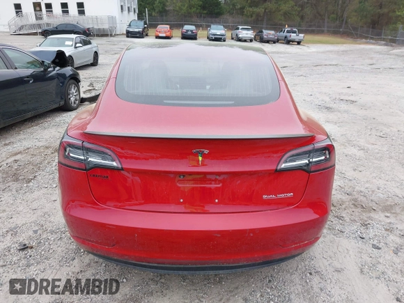 2018 Tesla Model 3 Long Range Battery with VIN 5YJ3E1EB7JF055384, listed as a IAAI auction lot 41924325 with 52,039 mi miles and . Bid and sale history available at DreamBid. Image 15.
