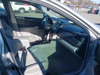 2014 Toyota Camry L with VIN 4T1BF1FK4EU338230, listed as a IAAI auction lot 41797002 with 162,611 mi miles. Bid and sale history available at carsss.com. Image 5.