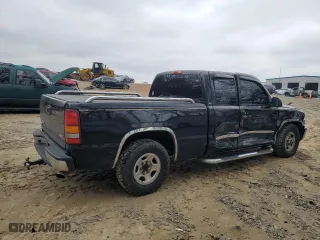 2003 GMC Sierra 1500 SLT with VIN 2GTEC19T131411495, listed as a Copart auction lot 46076465 with 233,139 mi miles and Salvage Title. Bid and sale history available at carsss.com. Image 3.