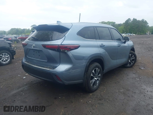 2024 Toyota Highlander LE with VIN 5TDKDRBH5RS562216, listed as a IAAI auction lot 42246348 with 14,145 mi miles and . Bid and sale history available at DreamBid. Image 4.