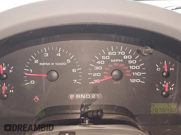 2005 Ford F-150 XLT with VIN 1FTPW12555KE90068, listed as a IAAI auction lot 42773355 with 207,549 mi miles and . Bid and sale history available at DreamBid. Image 7.