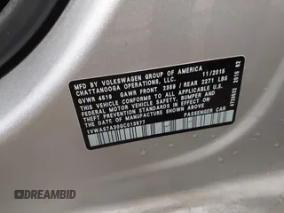 2016 Volkswagen Passat S z VIN 1VWAS7A30GC013577, wystawiony jako IAAI lot #42231654 z przebiegiem 84 918 mil mil oraz . Historia ofert i sprzedaży dostępna na DreamBid. Obrazek 9.
