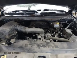 2020 Ram 1500 Big Horn z VIN 1C6SRFFT7LN218907, wystawiony jako IAAI lot #41608010 z przebiegiem 78 998 mil mil oraz . Historia ofert i sprzedaży dostępna na DreamBid. Obrazek 10.