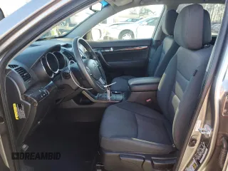 2013 Kia Sorento LX with VIN 5XYKT3A68DG416799, listed as a Copart auction lot 47550435 with 110,327 mi miles and Salvage Title. Bid and sale history available at carsss.com. Image 7.