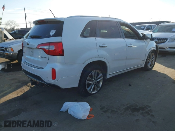 2015 Kia Sorento SX with VIN 5XYKWDA74FG655291, listed as a IAAI auction lot 41285425 with Not Provided miles. Bid and sale history available at carsss.com. Image 4.
