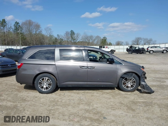 2013 Honda Odyssey EX-L with VIN 5FNRL5H62DB035649, listed as a IAAI auction lot 41849123 with 176,392 mi miles and . Bid and sale history available at carsss.com. Image 13.