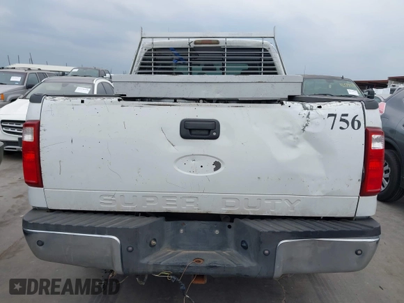 2008 Ford F-250 XL с VIN 1FTSW21Y98EC51797, выставлен на аукционе IAAI как лот 42168445 с пробегом 325 080 миль миль и . История ставок и продаж доступна на DreamBid. Изображение 16.