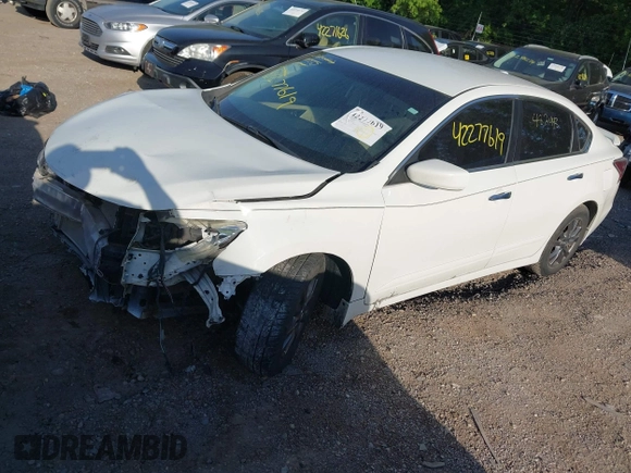 2015 Nissan Altima S z VIN 1N4AL3AP0FC482443, wystawiony jako IAAI lot #42277619 z przebiegiem 134 665 mil mil oraz . Historia ofert i sprzedaży dostępna na DreamBid. Obrazek 2.