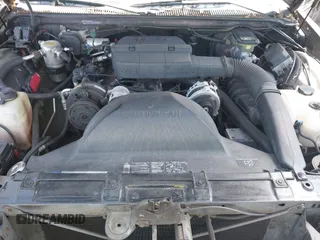1993 Chevrolet Caprice z VIN 1G1BN53E9PR106587, wystawiony jako IAAI lot #42310802 z przebiegiem 77 043 mil mil oraz . Historia ofert i sprzedaży dostępna na DreamBid. Obrazek 10.