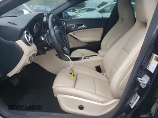 2017 Mercedes-Benz CLA 250 z VIN WDDSJ4GB9HN425905, wystawiony jako Copart lot #58306625 z przebiegiem 49 809 mil mil oraz Szkoda całkowita • Salvage title. Historia ofert i sprzedaży dostępna na DreamBid. Obrazek 7.