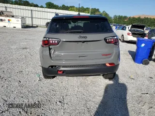 2022 Jeep Compass Trailhawk with VIN 3C4NJDDB1NT106201, listed as a Copart auction lot 64407475 with Not provided miles and Clean title. Bid and sale history available at DreamBid. Image 6.