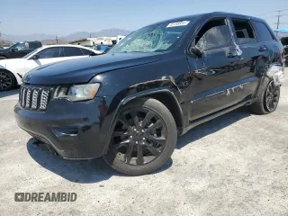 2018 Jeep Grand Cherokee Altitude z VIN 1C4RJEAG1JC311661, wystawiony jako Copart lot #65198835 z przebiegiem 98 553 mil mil oraz Szkoda całkowita • Salvage title. Historia ofert i sprzedaży dostępna na DreamBid. Obrazek 1.