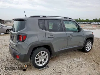 2021 Jeep Renegade Latitude z VIN ZACNJCBB0MPN12213, wystawiony jako Copart lot #64459505 z przebiegiem 31 545 mil mil oraz Szkoda całkowita • Salvage title. Historia ofert i sprzedaży dostępna na DreamBid. Obrazek 3.