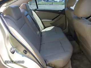2010 Nissan Altima SL z VIN 1N4AL2AP8AN480138, wystawiony jako IAAI lot #42117251 z przebiegiem 243 314 mil mil oraz . Historia ofert i sprzedaży dostępna na DreamBid. Obrazek 8.