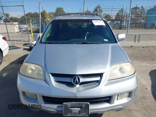 2005 Acura MDX Touring with VIN 2HNYD18915H520415, listed as a IAAI auction lot 42012458 with 219,246 mi miles. Bid and sale history available at carsss.com. Image 12.