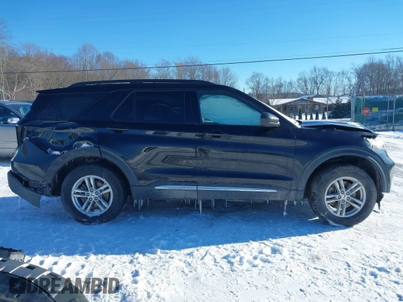 2024 Ford Explorer XLT z VIN 1FMSK8DH0RGA31329, wystawiony jako IAAI lot #41343866 z przebiegiem 20 990 mil mil oraz . Historia ofert i sprzedaży dostępna na DreamBid. Obrazek 14.