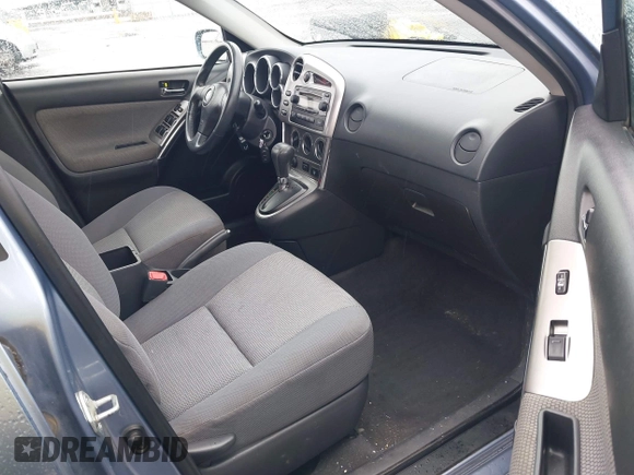 2008 Toyota Matrix STD with VIN 2T1KR32E08C700952, listed as a IAAI auction lot 41823510 with 136,625 mi miles and . Bid and sale history available at DreamBid. Image 5.