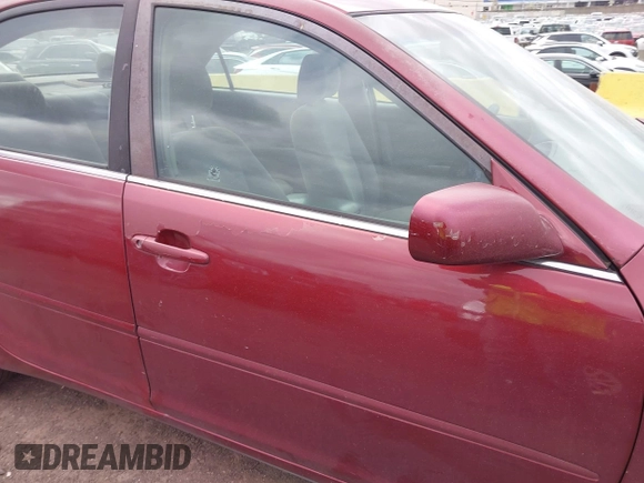 2004 Toyota Camry LE with VIN 4T1BE32K84U307551, listed as a IAAI auction lot 42054571 with 115,513 mi miles. Bid and sale history available at carsss.com. Image 6.