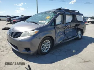 2012 Toyota Sienna XLE AAS с VIN 5TDYK3DC4CS197176, выставлен на аукционе Copart как лот 57942845 с пробегом Не указан миль и Списание • Salvage title. История ставок и продаж доступна на DreamBid. Изображение 1.