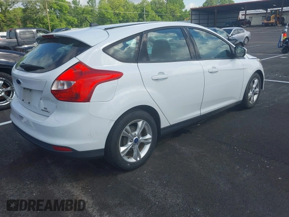 2014 Ford Focus SE z VIN 1FADP3K29EL387351, wystawiony jako IAAI lot #42167782 z przebiegiem 120 878 mil mil oraz . Historia ofert i sprzedaży dostępna na DreamBid. Obrazek 4.