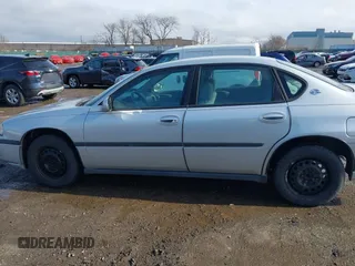 2004 Chevrolet Impala with VIN 2G1WF52E949243132, listed as a IAAI auction lot 41584982 with 164,072 mi miles and . Bid and sale history available at carsss.com. Image 14.