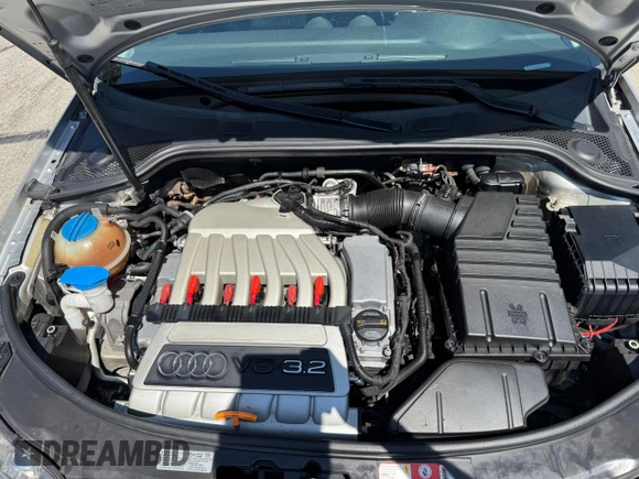 2008 Audi A3 S line z VIN WAUKD78P98A010388, wystawiony jako Copart lot #62168315 z przebiegiem 317 248 mil mil oraz Czysty tytuł • Clean title. Historia ofert i sprzedaży dostępna na DreamBid. Obrazek 7.