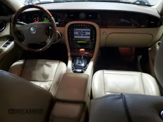 2008 Jaguar XJ Vanden Plas with VIN SAJWA82B98SH23225, listed as a Copart auction lot 73074654 with 162,900 mi miles and Salvage Title. Bid and sale history available at carsss.com. Image 8.