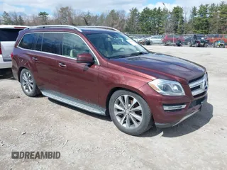2013 Mercedes-Benz GL-Class GL 450 with VIN 4JGDF7CE5DA137754, listed as a IAAI auction lot 41997877 with 179,036 mi miles. Bid and sale history available at carsss.com. Image 1.