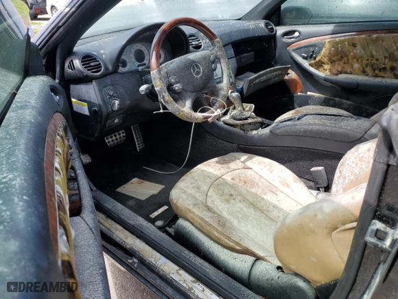 2008 Mercedes-Benz CLK-Class 3.5L with VIN WDBTK56F88T099496, listed as a Copart auction lot 74458674 with 0 mi miles and Salvage Title. Bid and sale history available at carsss.com. Image 8.