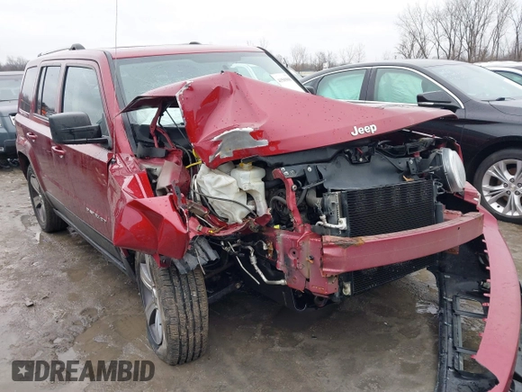 2016 Jeep Patriot Latitude with VIN 1C4NJRFB8GD737806, listed as a IAAI auction lot 41509880 with 87,111 mi miles. Bid and sale history available at carsss.com. Image 1.