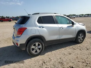 2019 Chevrolet Trax LT z VIN 3GNCJLSB6KL369470, wystawiony jako Copart lot #56122045 z przebiegiem 67 051 mil mil oraz Szkoda całkowita • Salvage title. Historia ofert i sprzedaży dostępna na DreamBid. Obrazek 3.