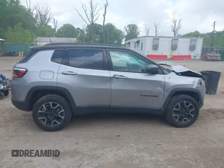 2019 Jeep Compass Trailhawk с VIN 3C4NJDDB9KT739654, выставлен на аукционе IAAI как лот 42195345 с пробегом 116 601 миль миль и . История ставок и продаж доступна на DreamBid. Изображение 13.