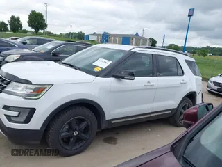2017 Ford Explorer XLT z VIN 1FM5K8DH8HGC24324, wystawiony jako IAAI lot #42513961 z przebiegiem 119 697 mil mil oraz . Historia ofert i sprzedaży dostępna na DreamBid. Obrazek 15.