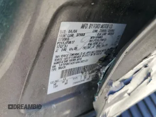 2004 Ford F-150 XLT с VIN 1FTPW14514KC82121, выставлен на аукционе Copart как лот 62336955 с пробегом 210 541 миль миль и Списание • Salvage title. История ставок и продаж доступна на DreamBid. Изображение 12.